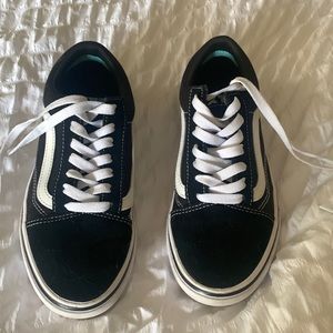 Vans old skool tennis shoes Black